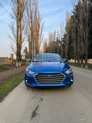 Hyundai Avante 2015, 196,000 km - 1.6 l - Masallı
