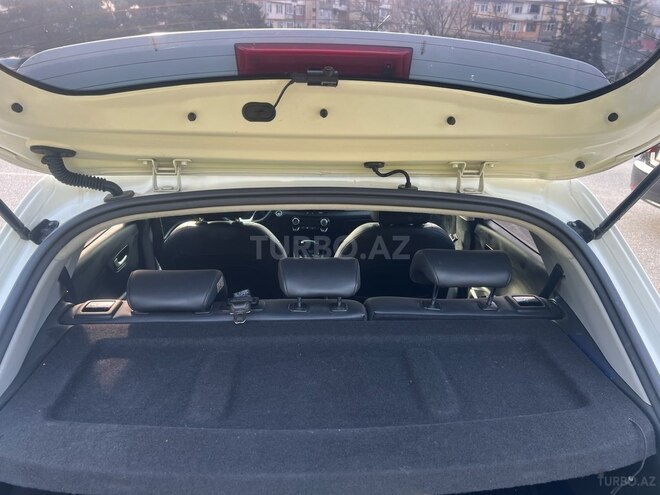 Kia Stonic 2017, 221,000 km - 1.6 l - Bakı