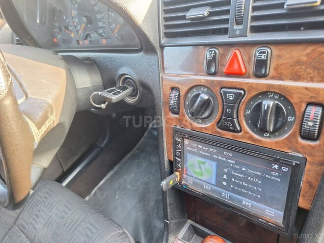Mercedes C 180 1997, 412,000 km - 1.8 л - Bakı