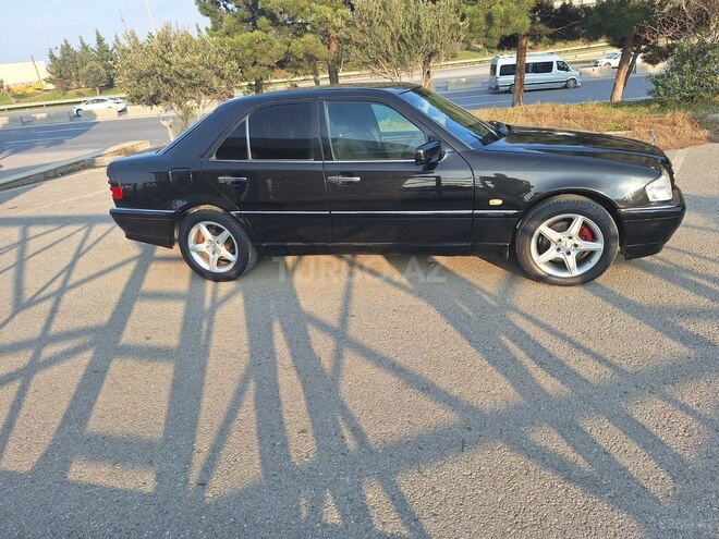 Mercedes C 180 1997, 412,000 km - 1.8 л - Bakı