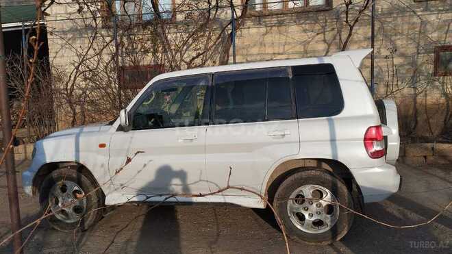 Mitsubishi Pajero io 2001, 188,589 km - 2.0 l - Oğuz