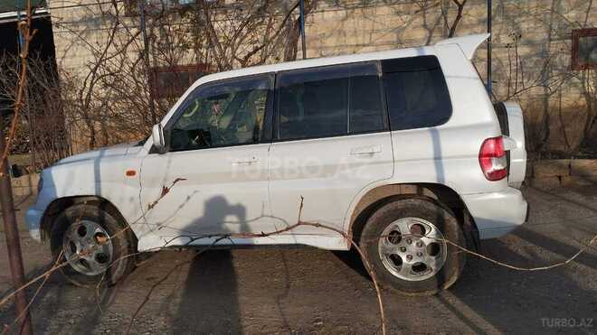 Mitsubishi Pajero io 2001, 188,589 km - 2.0 l - Oğuz