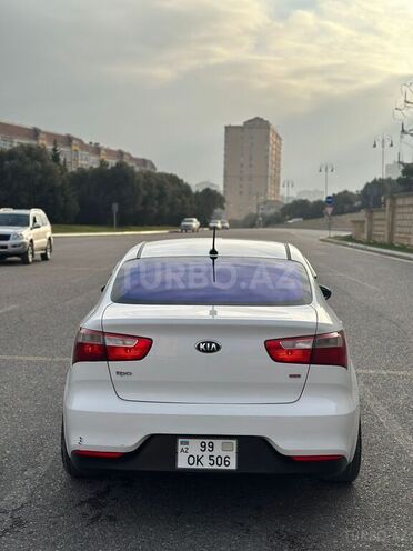 Kia Rio 2015, 174,000 km - 1.6 l - Bakı