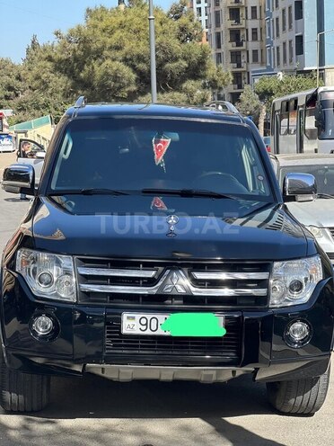 Mitsubishi Pajero 2008, 247,000 km - 3.0 l - Bakı
