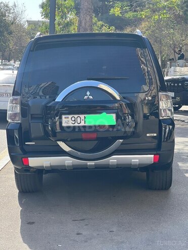 Mitsubishi Pajero 2008, 247,000 km - 3.0 l - Bakı