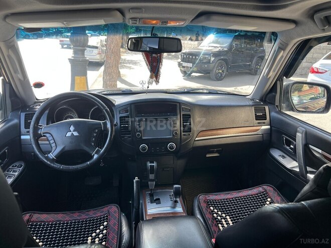 Mitsubishi Pajero 2008, 247,000 km - 3.0 l - Bakı