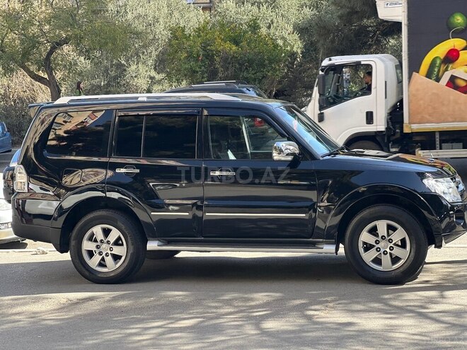 Mitsubishi Pajero 2008, 247,000 km - 3.0 l - Bakı
