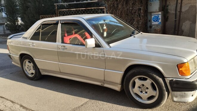 Mercedes 190 1992, 267,000 km - 2.3 l - Bakı