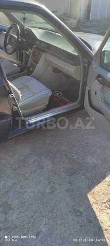 Mercedes E 230 1990, 456,900 km - 2.3 l - Qazax