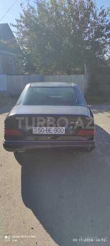Mercedes E 230 1990, 456,900 km - 2.3 l - Qazax