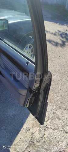 Mercedes E 230 1990, 456,900 km - 2.3 l - Qazax
