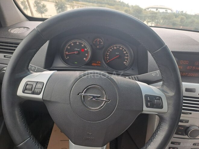 Opel Astra 2010, 205,500 km - 1.4 l - Bakı