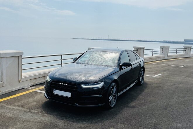 Audi A6-1