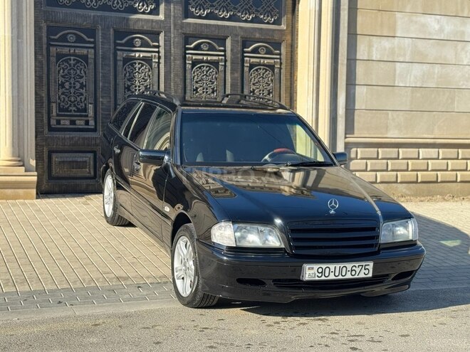 Mercedes C 220 d 1999, 257,000 km - 2.2 л - Yevlax