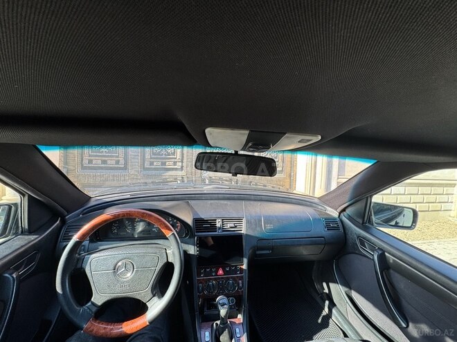 Mercedes C 220 d 1999, 257,000 km - 2.2 л - Yevlax