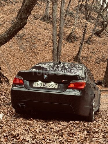 BMW 530 2005, 397,000 km - 3.0 l - Şəki