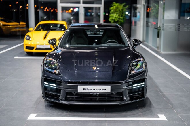 Porsche Panamera 4 E-Hybrid-2