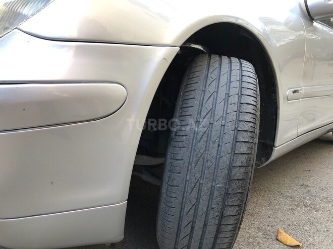 Mercedes C 220 d 2000, 399,234 km - 2.2 л - Bakı