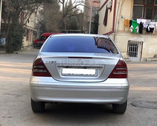 Mercedes C 220 d 2000, 399,234 km - 2.2 л - Bakı