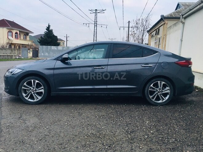 Hyundai Elantra 2017, 156,368 km - 2.0 л - Bakı