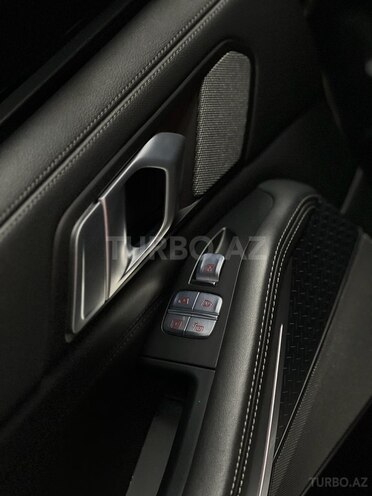 BMW X7-16