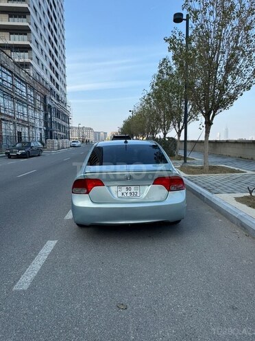 Honda Civic 2007, 268,000 km - 1.3 l - Bakı