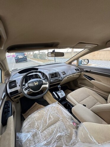Honda Civic 2007, 268,000 km - 1.3 l - Bakı
