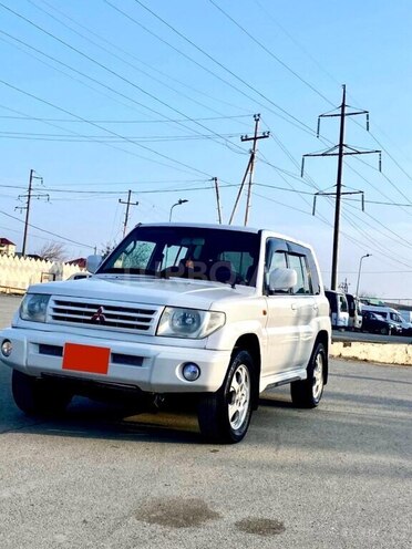 Mitsubishi Pajero io 1999, 221,423 km - 1.8 l - Bakı