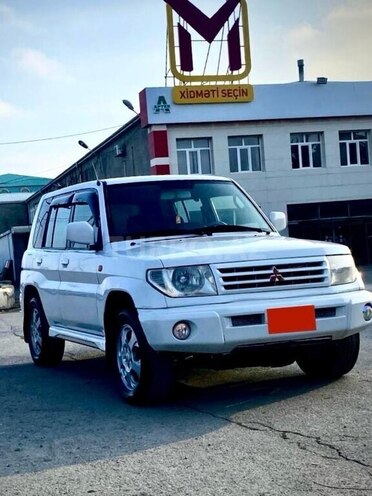 Mitsubishi Pajero io 1999, 221,423 km - 1.8 l - Bakı