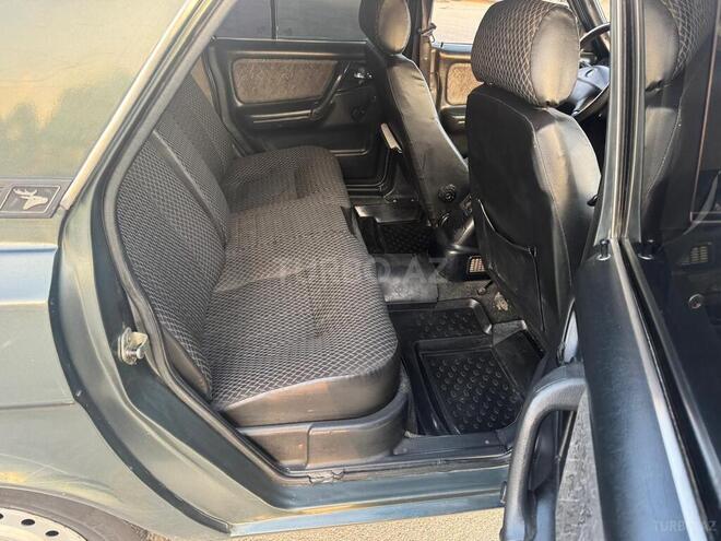 GAZ 31105 2004, 200,000 km - 2.3 l - Sumqayıt