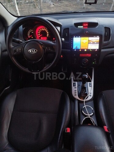 Kia Cerato 2008, 200,086 km - 1.6 l - Qax