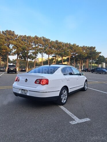 Volkswagen Passat 2010, 213,456 km - 2.0 l - Sumqayıt