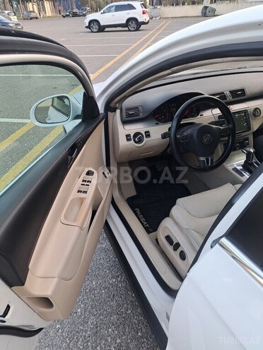 Volkswagen Passat 2010, 213,456 km - 2.0 l - Sumqayıt