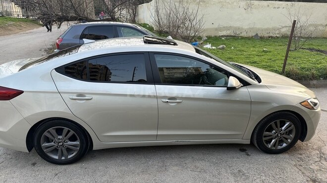 Hyundai Elantra 2017, 64,052 km - 2.0 l - Bakı