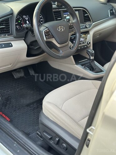 Hyundai Elantra 2017, 64,052 km - 2.0 l - Bakı