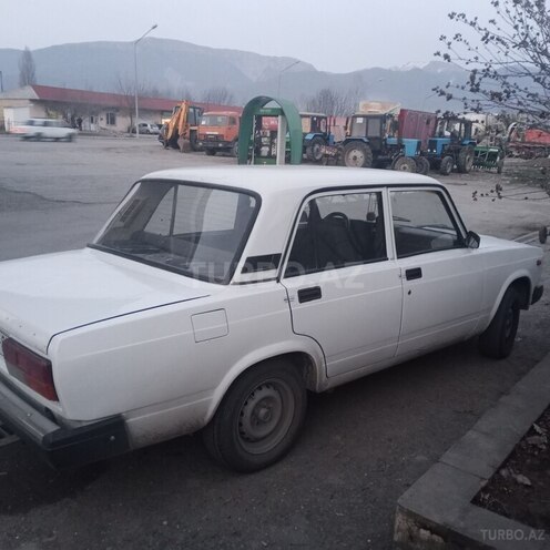 LADA (VAZ) 2107 2007, 25,657 km - 1.6 l - İsmayıllı