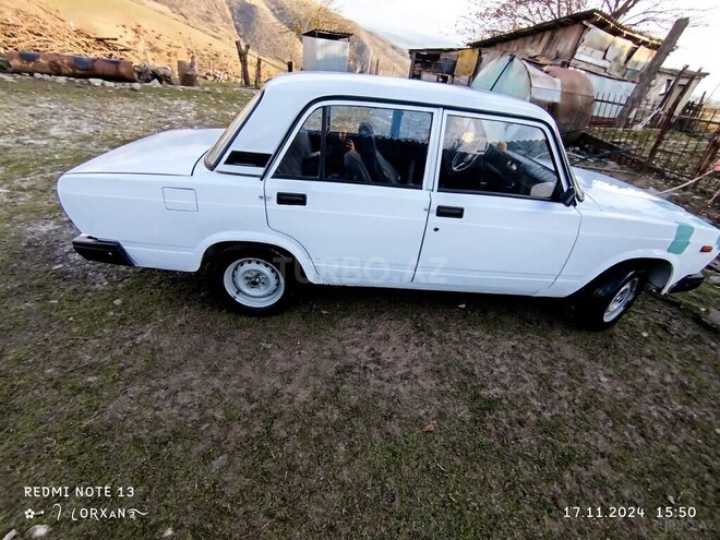 LADA (VAZ) 2107 2007, 25,657 km - 1.6 l - İsmayıllı