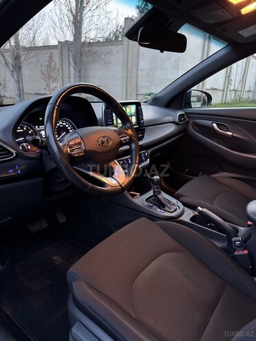 Hyundai i30 2018, 89,000 km - 1.4 л - Bakı