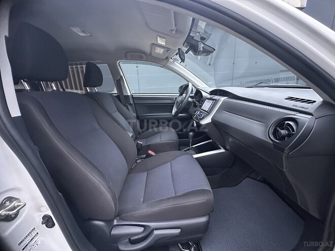 Toyota Corolla Fielder 2019, 72,350 km - 1.5 l - Bakı