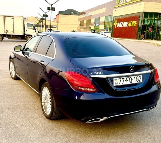 Mercedes C 250 4MATIC 2015, 177,800 km - 2.0 л - Bakı