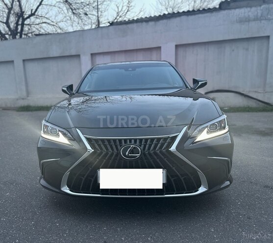Lexus ES 300h 2023, 2,700 km - 2.5 l - Bakı