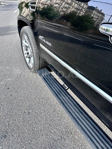 Cadillac Escalade 2010, 185,200 km - 6.2 l - Bakı