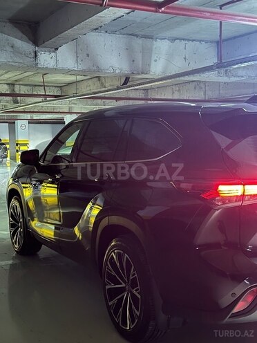 Toyota Highlander 2022, 59,000 km - 2.5 l - Bakı