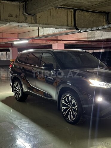 Toyota Highlander 2022, 59,000 km - 2.5 l - Bakı