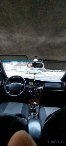 Opel Vectra 1997, 220,000 km - 1.8 l - Bakı