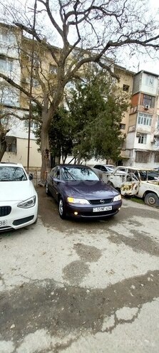 Opel Vectra 1997, 220,000 km - 1.8 l - Bakı