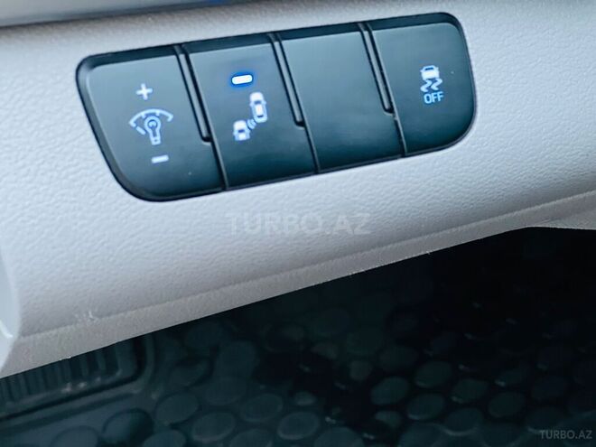 Hyundai Elantra 2018, 122,500 km - 2.0 l - Bakı