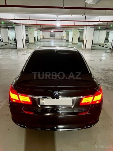 BMW 740 2009, 272,000 km - 3.0 l - Bakı
