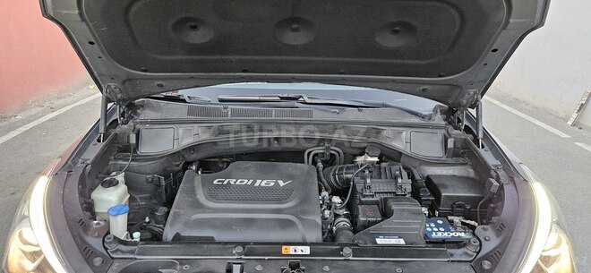 Hyundai Santa Fe-21