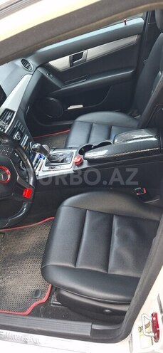 Mercedes C 250-12
